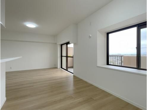 Dia Palace Exceed Chigasaki Apartment with Mount Fuji View - Thumbnail 3