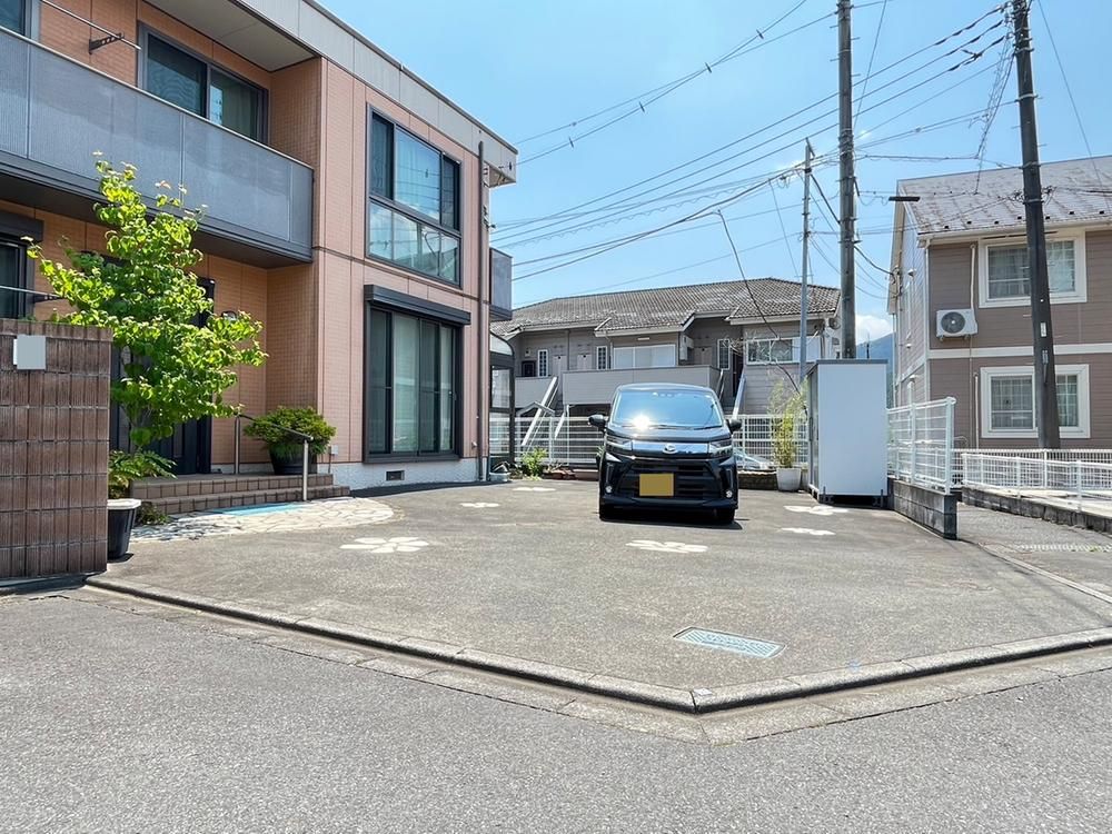 4LDK Detached House in Ome City near Futamatao Station - Thumbnail 3