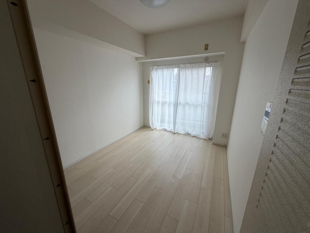 Studio Apartment for Sale in Fujisawa, Kanagawa - 16.74 sqm - Thumbnail 4