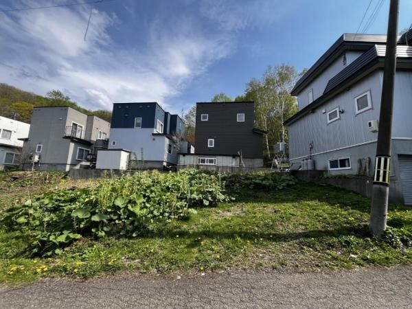 147m2 Land for Sale in Minamisawa, Minami-ku, Sapporo - Thumbnail 3
