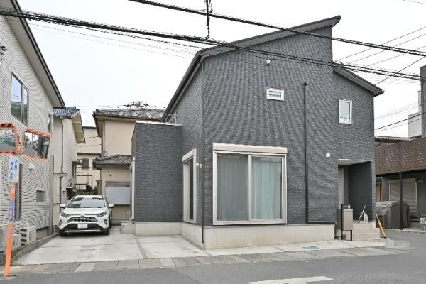 Modern 3LDK House with Study in Iwatsuki, Saitama - Thumbnail 2