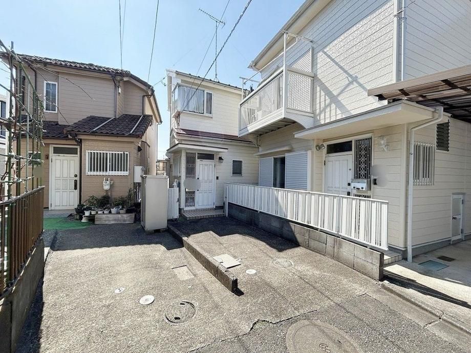 4DK House for Sale in Tama City, Tokyo - 23.8 Million Yen - Thumbnail 2