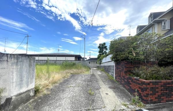 Single-Story 4DK Steel-Framed House for Sale in Sendai's Taihaku Ward - Thumbnail 3