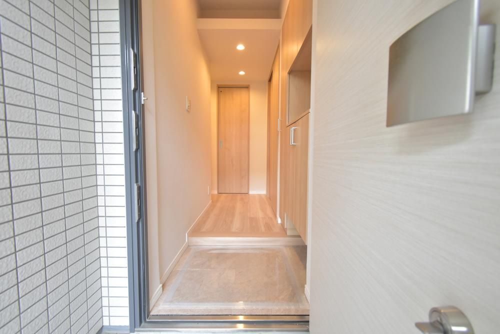 Renovated 2LDK Apartment for Sale in Niiza City, Saitama - Thumbnail 3