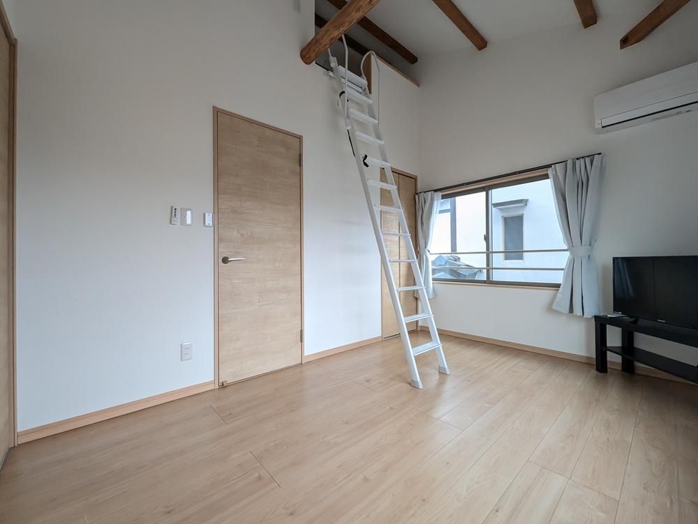 Renovated 2LDK House for Sale in Morokawa, Koga City, Ibaraki - Thumbnail 4