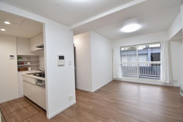 Renovated 3LDK Apartment in Toyohira Ward, Sapporo - Thumbnail 2