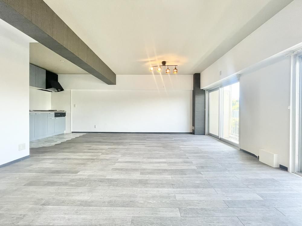 2LDK Apartment for Sale in Hodogaya-ku, Yokohama – 62.84m² - Thumbnail 2