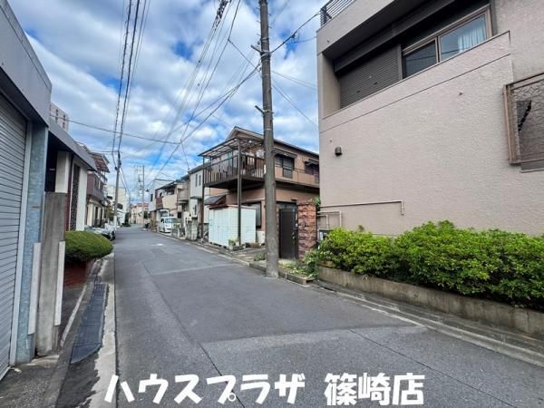 392.71 sqm Land for Sale in Edogawa, Tokyo - No Construction Conditions - Image 1