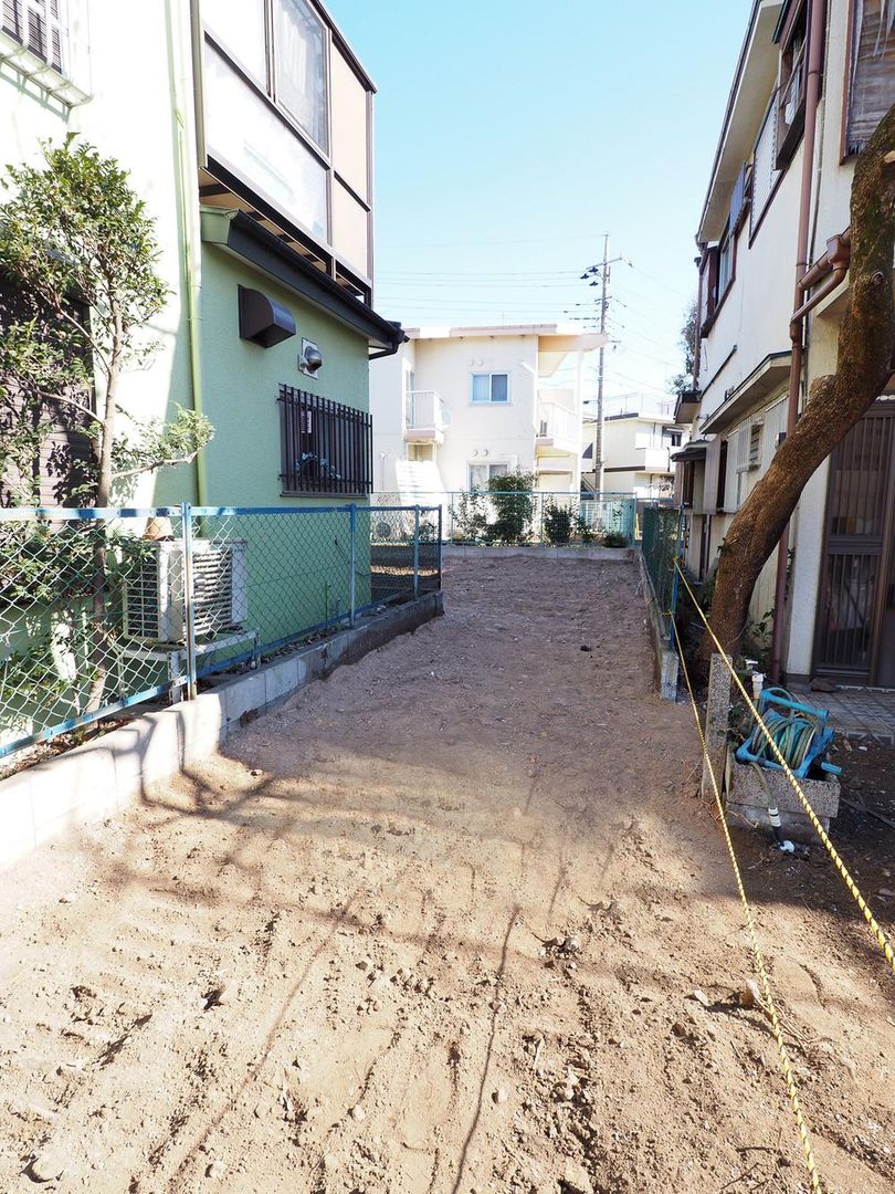 75m2 Residential Land for Sale in Akishima, Tokyo - Near Akishima Station - Thumbnail 3