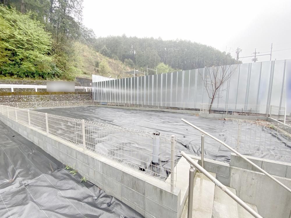 220 sqm Land Plot for Sale in Ome, Tokyo - Quiet Residential Area - Thumbnail 3