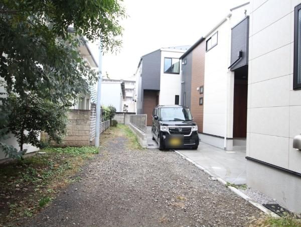 2LDK+2S Wooden House for Sale in Kodaira, Tokyo - Thumbnail 3