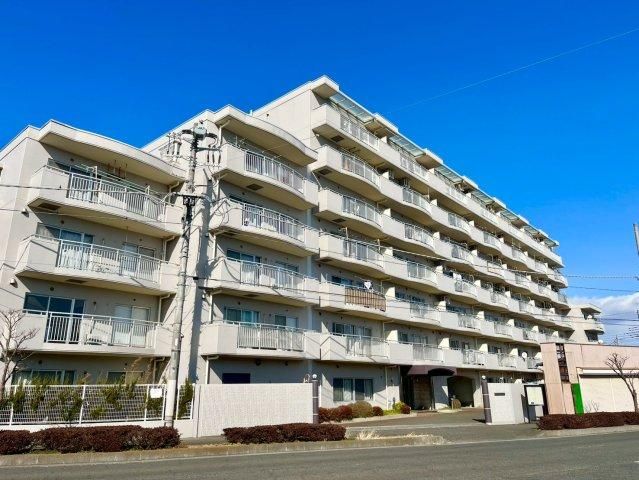 Fully Renovated 3LDK Apartment in Koga, Ibaraki - Thumbnail 2