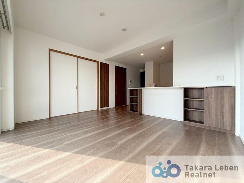 4LDK Apartment for Sale in Koga City, Ibaraki Prefecture - Thumbnail 3