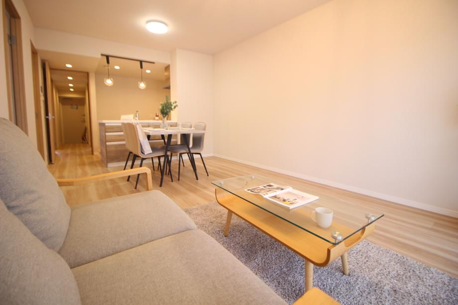 Renovated 3LDK Apartment in Yokosuka, Kanagawa - Thumbnail 3