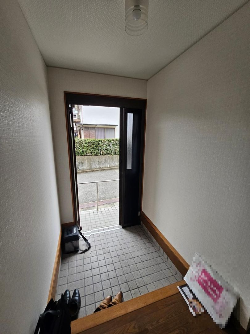 Renovated 2LDK House in Yokohama Shinmachi, Kochi City - Thumbnail 4