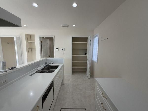 2015 Built 3LDK Detached House in Akiruno, Tokyo - Thumbnail 3