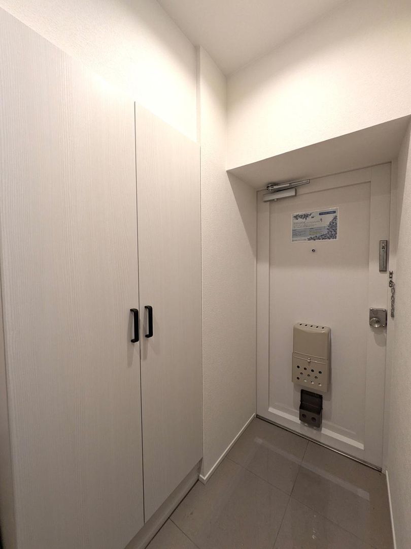 Renovated 3LDK Apartment for Sale in Kotoni, Sapporo - Thumbnail 2