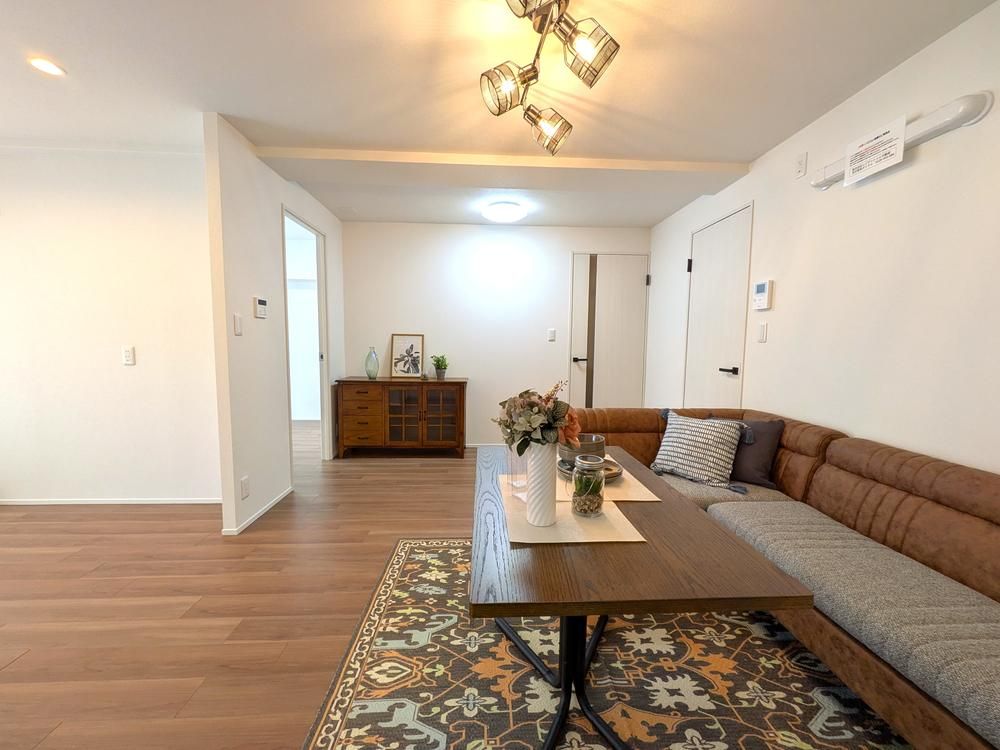 Renovated 3LDK Apartment for Sale in Kotoni, Sapporo - Thumbnail 3