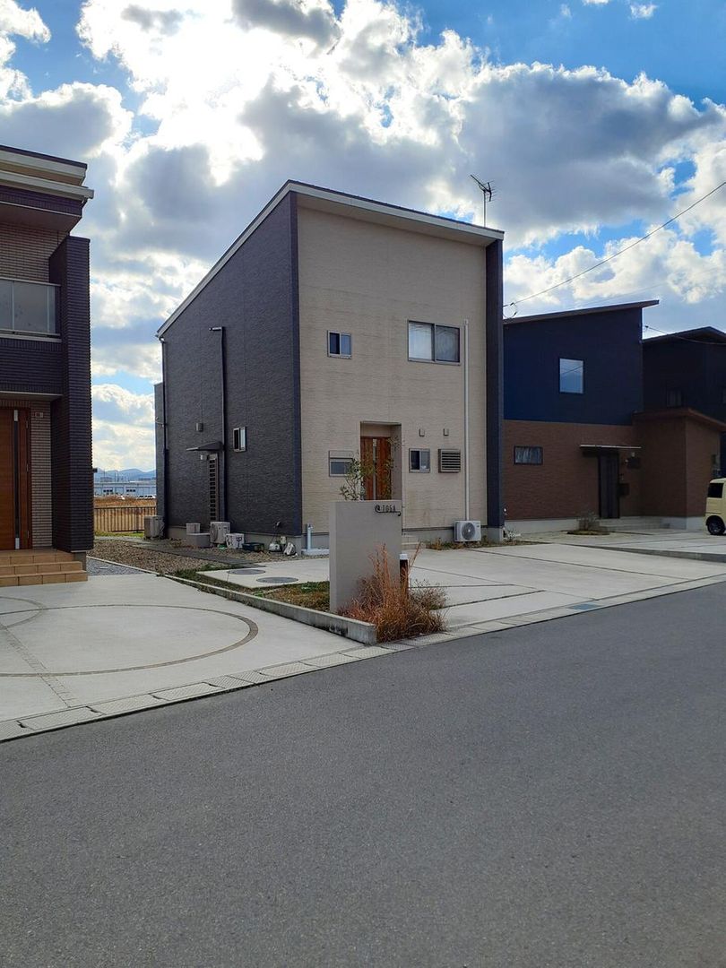 4LDK House for Sale in Izumo, Shimane – 87.98m² with Solar - Thumbnail 2