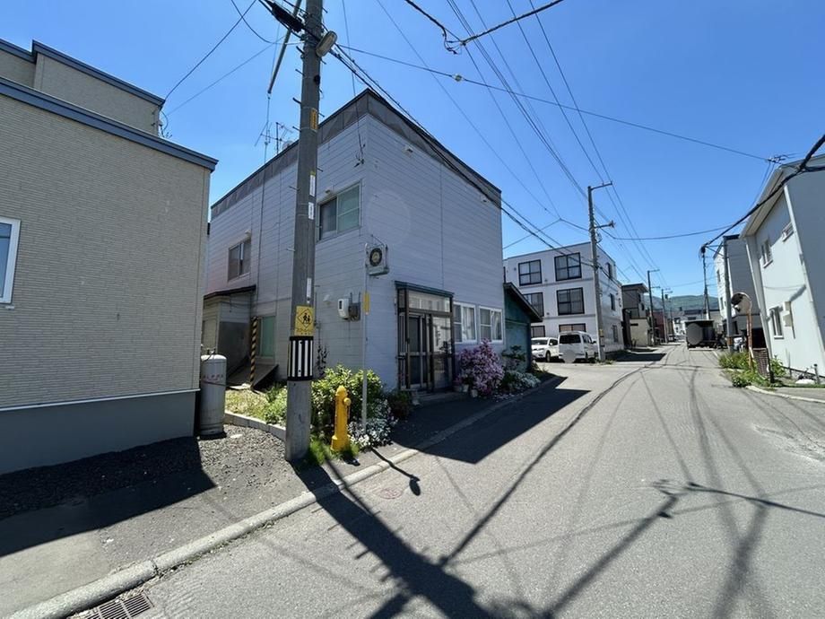 187m2 Building Lot in Sapporo Nishi Ward near Hassamu Chuo Station - Thumbnail 3