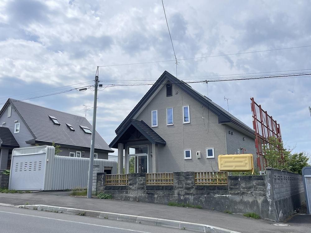 3LDK Detached House for Sale in Iwamizawa, Hokkaido - Thumbnail 3