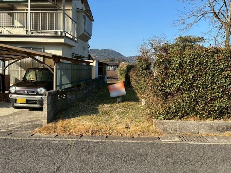 380 sqm Vacant Lot for Sale in Hiji Town, Oita - 2.5 Million Yen - Thumbnail 4