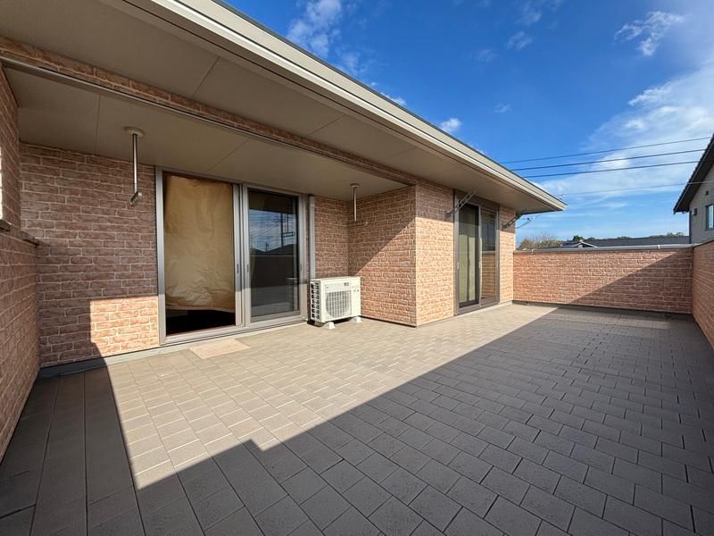 8LDK House for Sale in Mito, Ibaraki - 210 sqm - Thumbnail 3