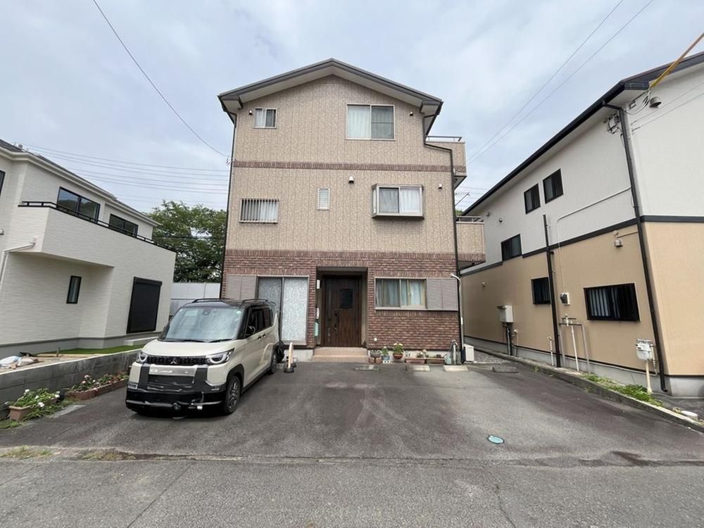 4LDK+S House for Sale in Mishima, Shizuoka with Mt. Fuji View - Thumbnail 2