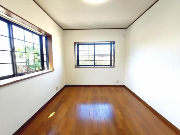 Renovated 4LDK House in Funabashi, Chiba - 91m² - Thumbnail 4