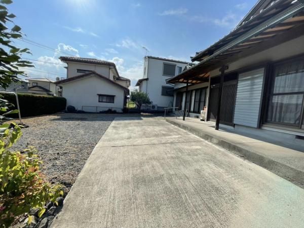 4DK Detached House for Sale in Fujinomiya, Shizuoka - Thumbnail 2