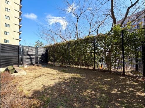 4LDK+S Apartment in Brillia City Yokohama Isogo, 104.77 sqm - Thumbnail 3