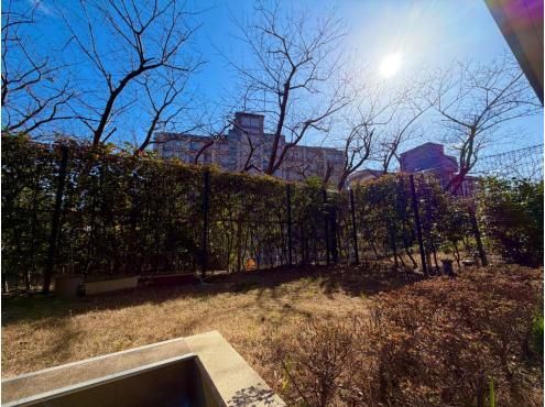 4LDK+S Apartment in Brillia City Yokohama Isogo, 104.77 sqm - Thumbnail 2