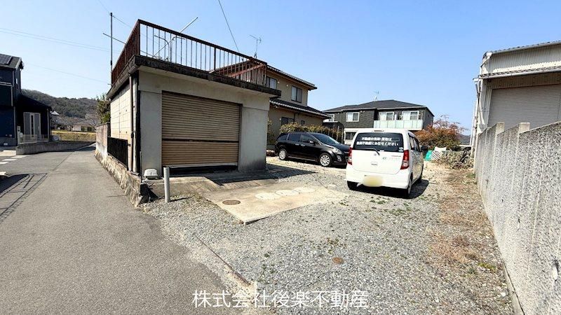 6LDK House for Sale in Kita Ward, Okayama City with Large Garden - Thumbnail 3