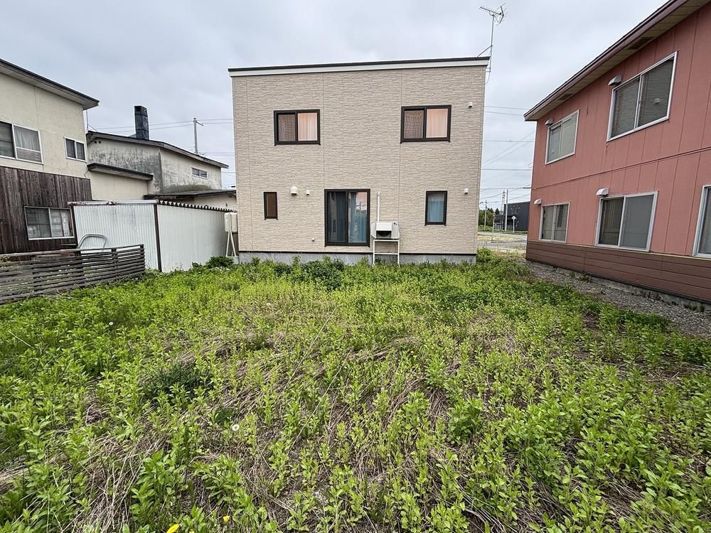 4LDK Detached House in Naganuma Town, Hokkaido - 28,500,000 Yen - Thumbnail 2