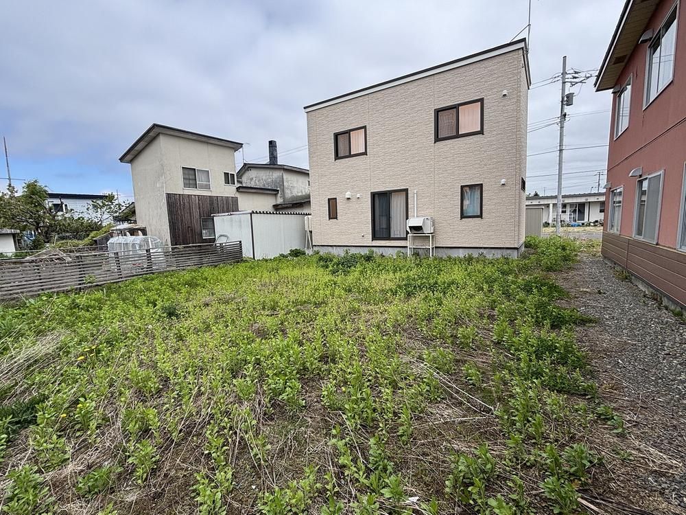 4LDK Detached House in Naganuma Town, Hokkaido - 28,500,000 Yen - Image 1