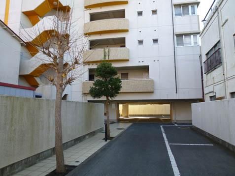2LDK Apartment for Sale in Mito City, Ibaraki - 55m2 - Thumbnail 2