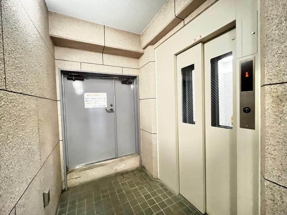 Fully Renovated 4LDK Apartment in Tama Ward, Kawasaki - Thumbnail 4