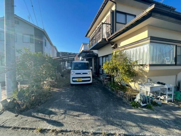 4LDK Used Detached House in Fujinomiya City, Shizuoka for 6.9 Million Yen - Thumbnail 2