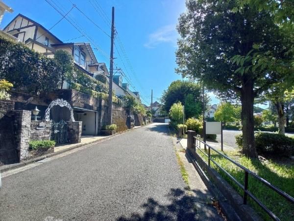 195.87m2 Building-Condition-Free Land in Izumi Ward, Yokohama - Thumbnail 3