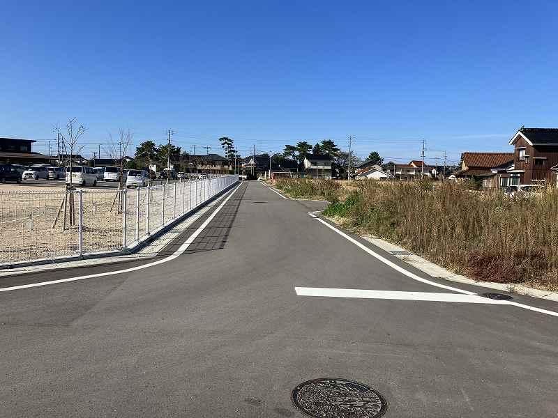 160.87 sqm Land for Sale in Gotsu, Shimane - 5 Million Yen - Thumbnail 2