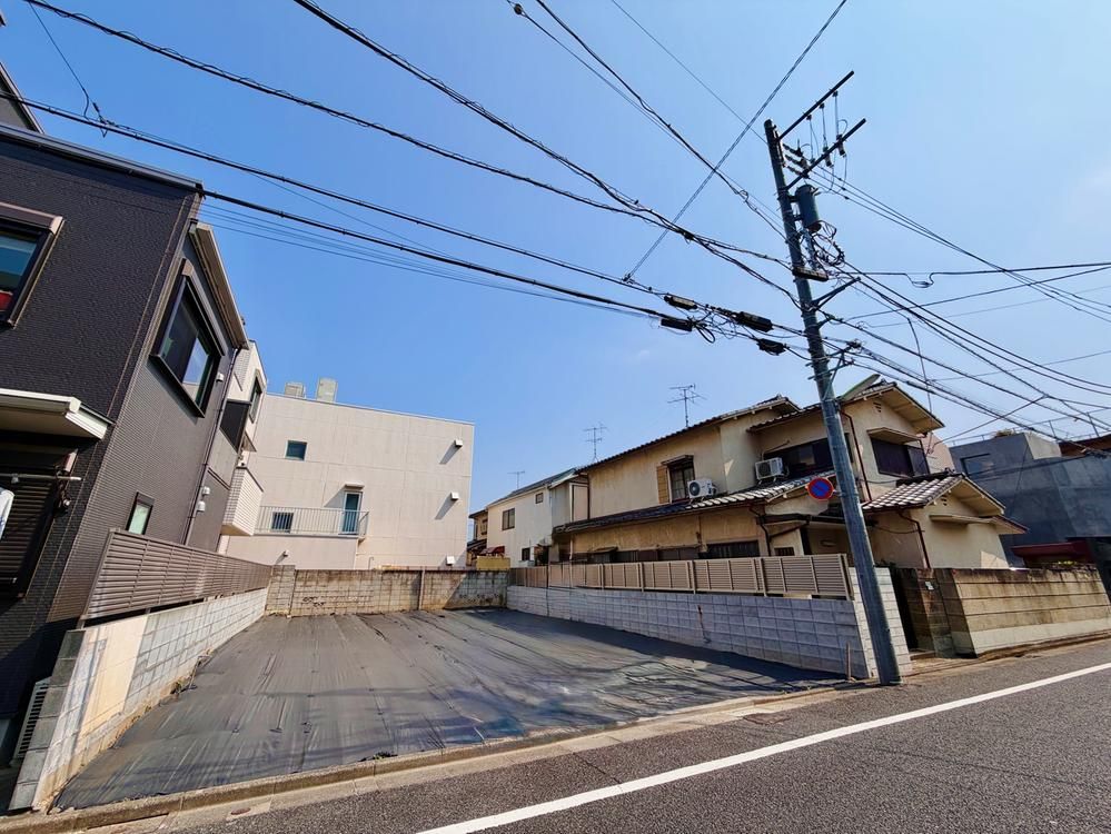 Land for Sale in Setagaya-ku, Tokyo – 74.9-82.5 m² Plots - Thumbnail 2