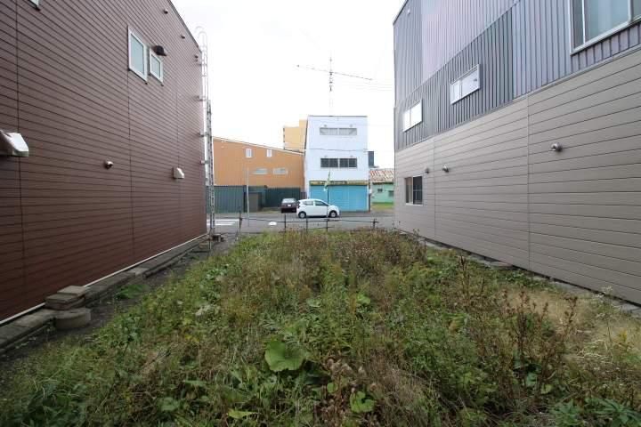Land for Sale in Ebetsu, Hokkaido - 101 sqm - Thumbnail 3