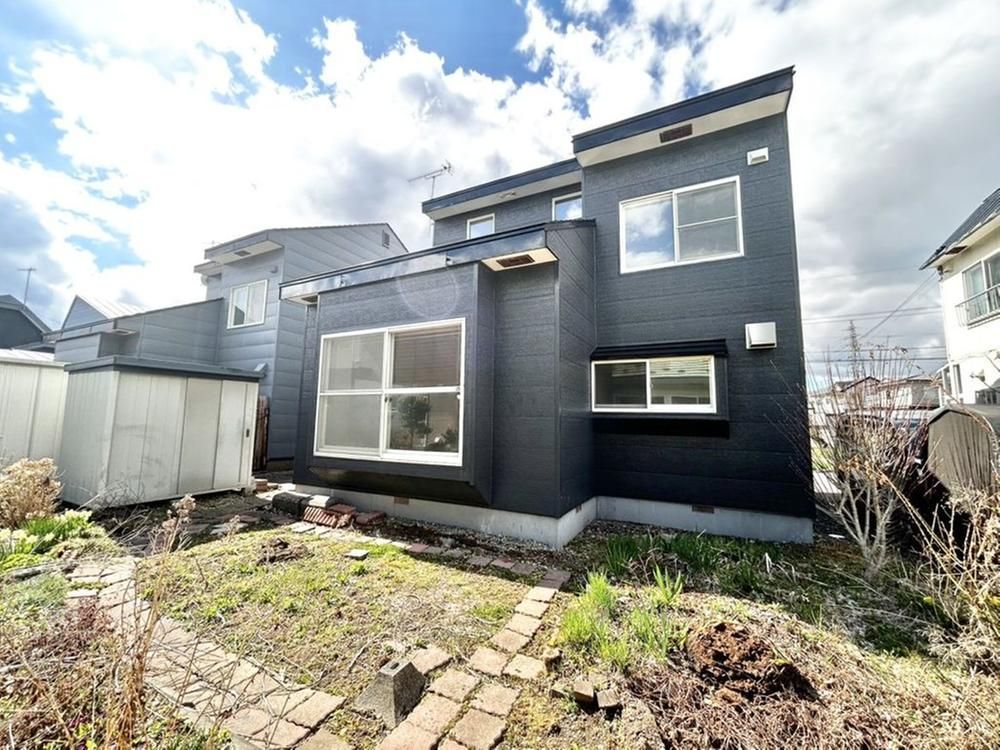 Renovated 4LDK House in Noboribetsu, Hokkaido - 100.6m² - Thumbnail 2