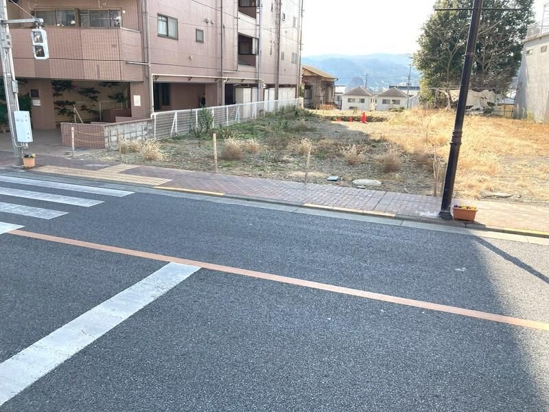 Land for Sale in Ome City, Tokyo - 563.79 sqm near Ome Station - Image 1