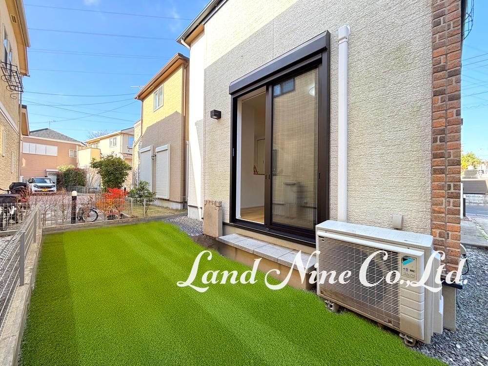 Designer House with Garden in Higashi-Kamagaya, Chiba - 94 sqm - Thumbnail 2