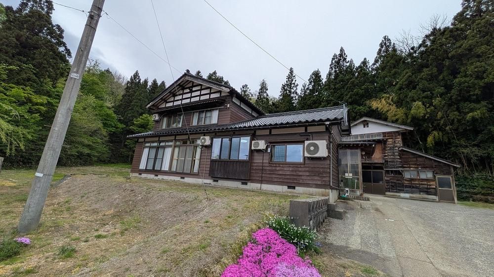 6LDK House for Sale in Joetsu City, Niigata – 166 sqm - Thumbnail 2