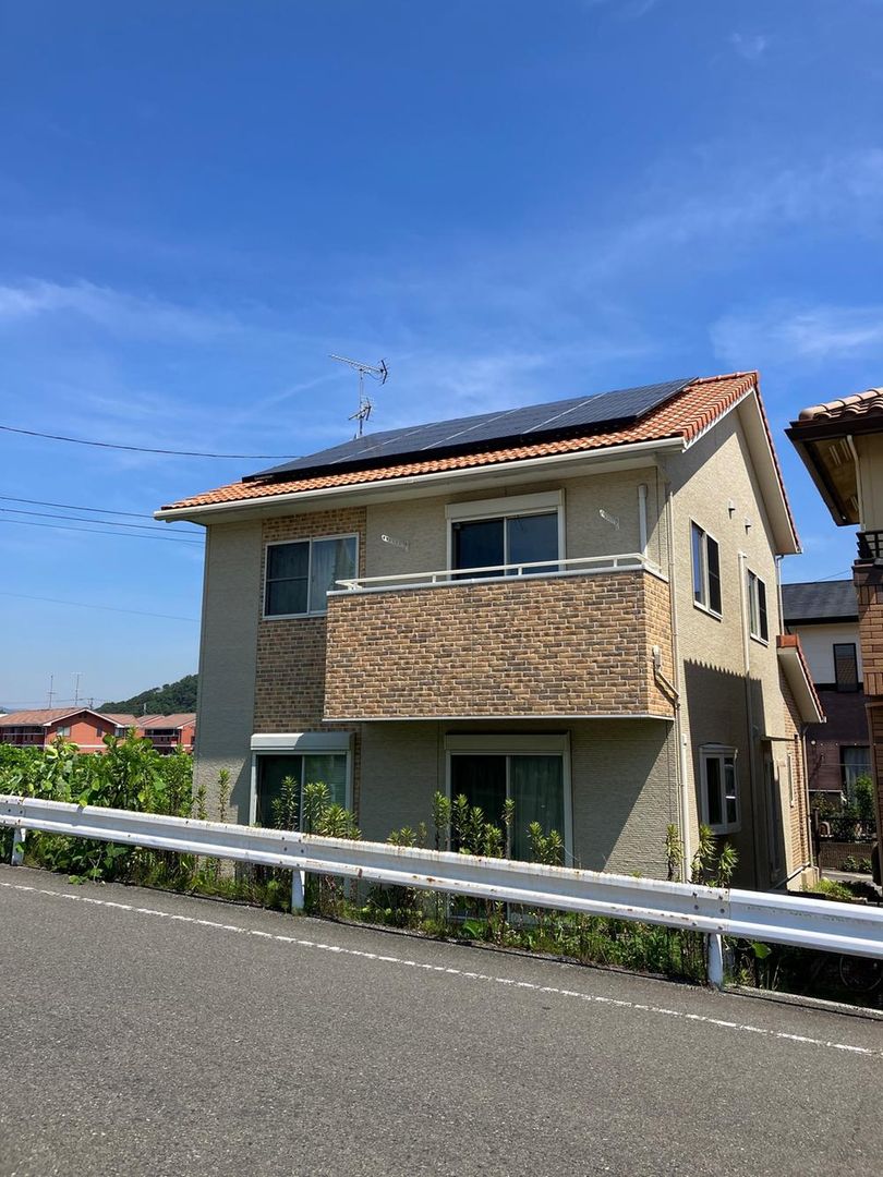 4LDK Detached House with Solar Panels in Iwaki City - Thumbnail 2
