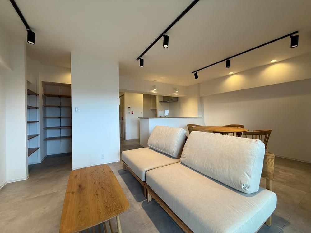 Renovated 1LDK Apartment in Wakabayashi, Sendai - Thumbnail 2