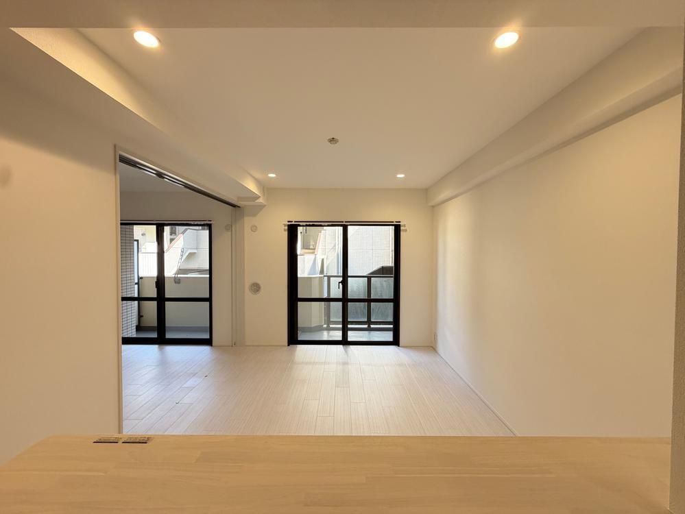 Renovated 3LDK Apartment in Fujisawa, Kanagawa - Thumbnail 2