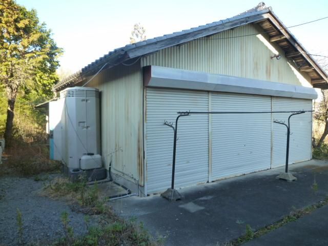Large Land Plot with Buildings in Soma, Fukushima - Thumbnail 2